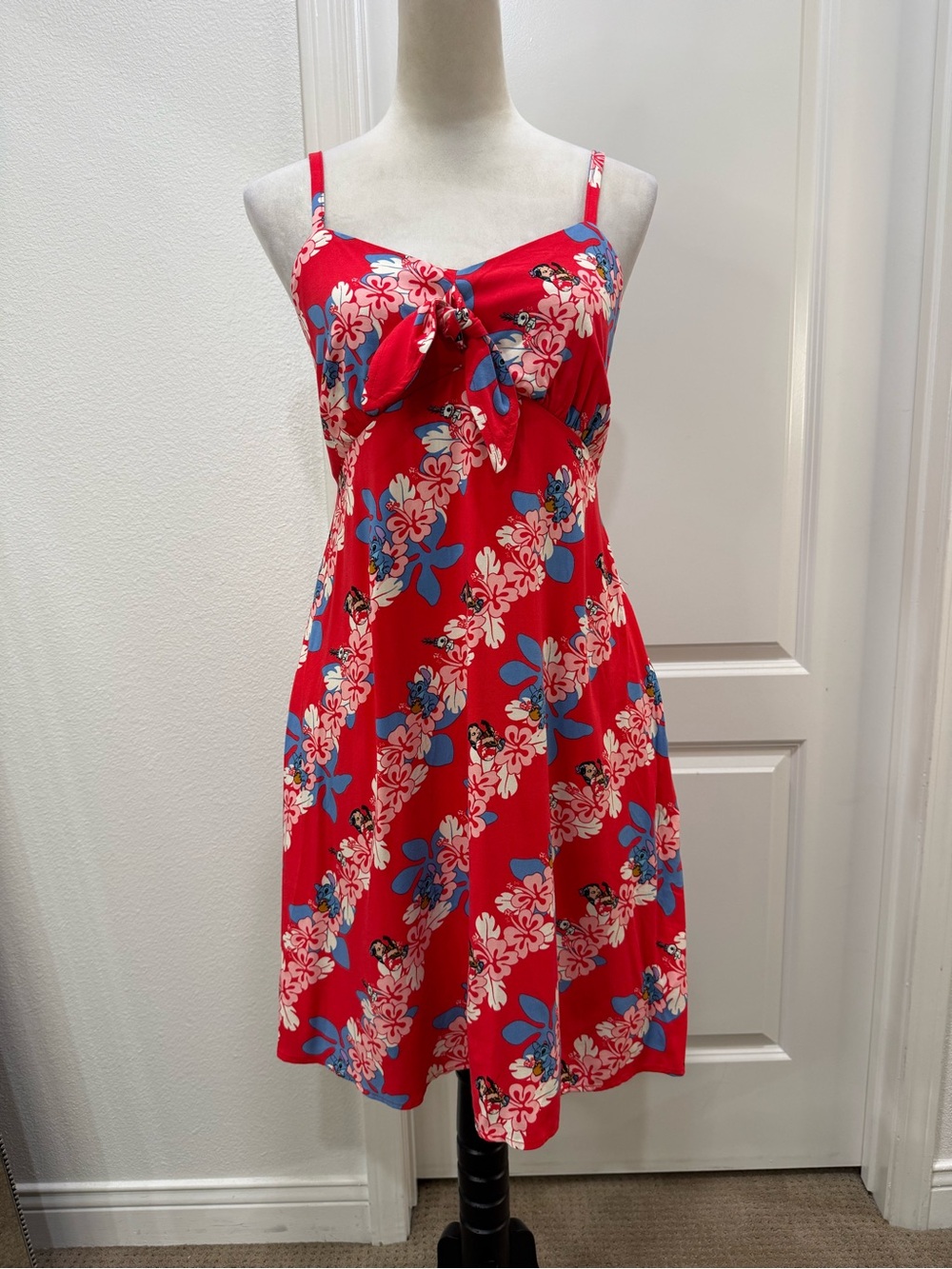 Disney Lilo & Stitch Hibiscus Tie-Front Dress — BoxLunch Exclusive NWT